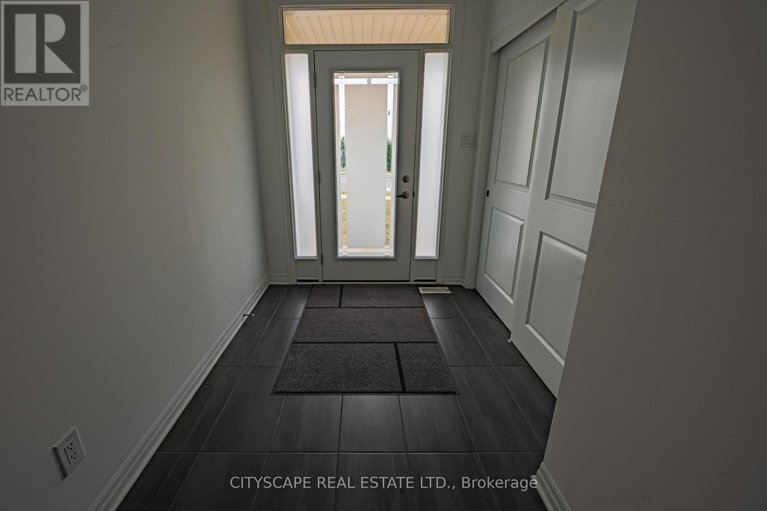 28681279/174-joshua-street/mer-bleuebradley-estatesanderson-park/ottawa/ontario/K1W0A3_27