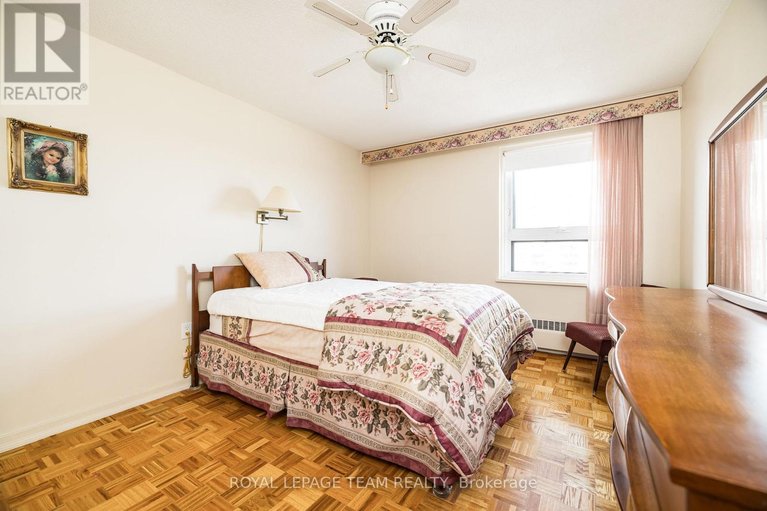 29662214/701-1356-meadowlands-drive-e/borden-farmstewart-farmcarleton-heightsparkwood-hills/ottawa/ontario/K2E6K6_20