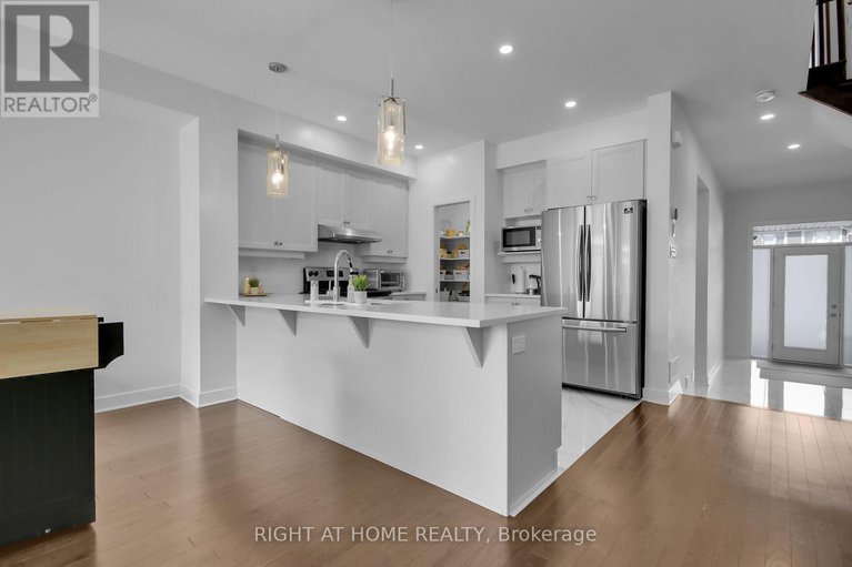 28623428/741-twist-way/emerald-meadowstrailwest/ottawa/ontario/K2V0M9_14