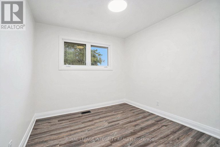 28842716/26-majestic-drive/manordale/ottawa/ontario/K2G1C7_12