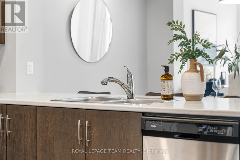 28559575/50-jardiniere-street/remainder-of-stittsville-area/ottawa/ontario/K2S2K3_28