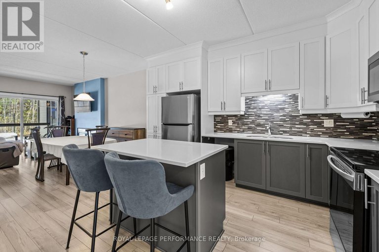 29215751/404-99-st-moritz-trail/embrun/russell/ontario/K0A1W0_10