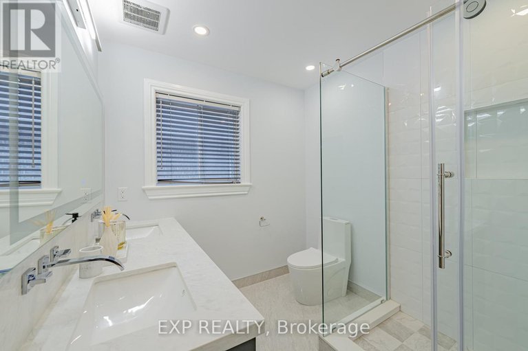 29139967/11-wellsmere-court/rideau-heightsrideau-river/ottawa/ontario/K2E8C2_41