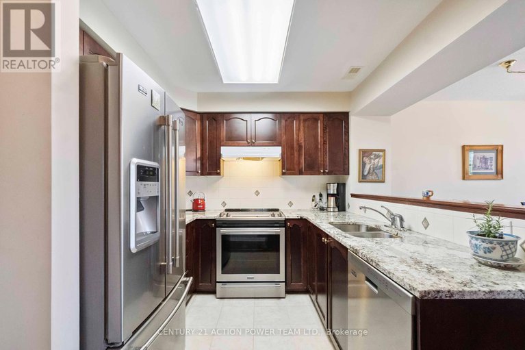 28525896/12-4037-canyon-walk-drive/riverside-southgloucester-glen/ottawa/ontario/K1V0Z4_8