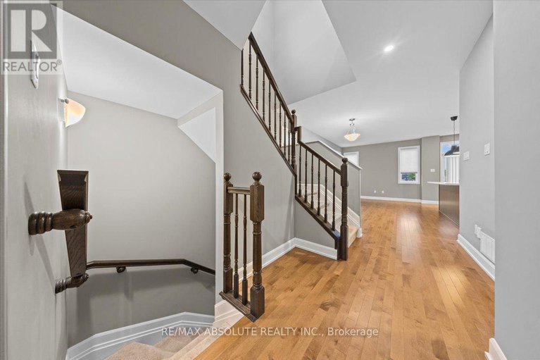 28578838/169-bandelier-way/stittsville-north/ottawa/ontario/K2S2J5_25