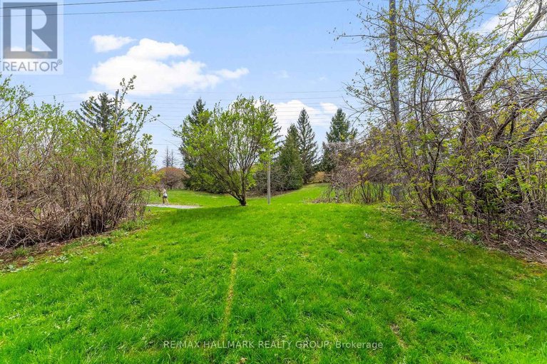 28280544/110h-centrepointe-drive/centrepointe/ottawa/ontario/K2G6K3_34