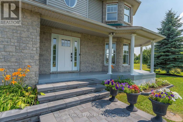 28873033/7474-mitch-owens-road/osgoode-twp-north-of-reg-rd-6/ottawa/ontario/K4P1K9_8