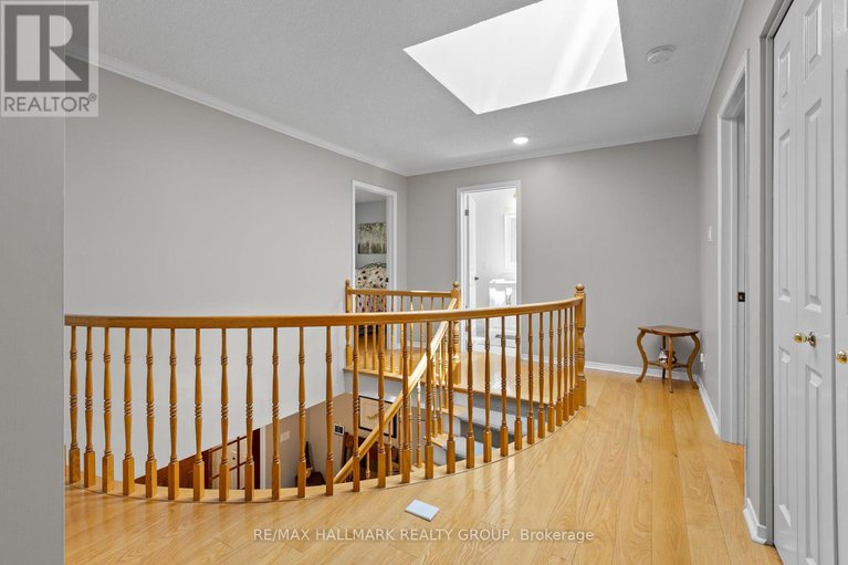 28509464/6431-clingin-lane/manotick-south-to-roger-stevens/ottawa/ontario/K4M1B3_15