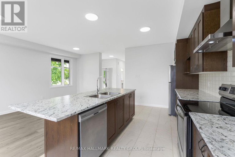 28488850/833-dynasty-street/avalon-east/ottawa/ontario/K4A4T7_18