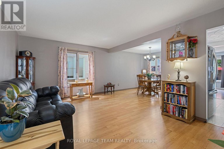 28526428/50-rowe-drive/katimavik/ottawa/ontario/K2L3Y7_7