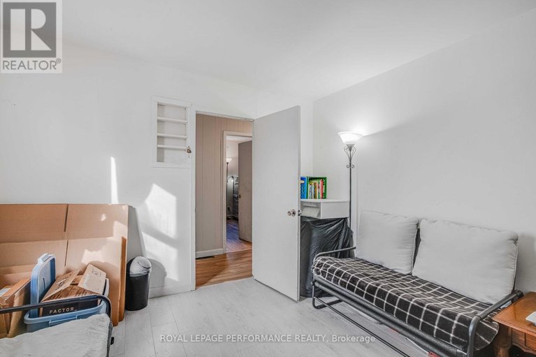 29504497/2082-sandy-hill-road/lorignal/champlain/ontario/K0B1K0_28