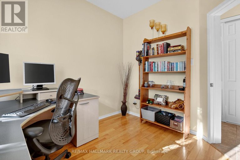 28971338/131-harbour-view-street/strandherd/ottawa/ontario/K2G6Z8_5
