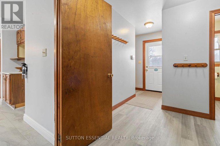 29215482/2216-2nd-concession-road/augusta-twp/augusta/ontario/K6V5T1_17