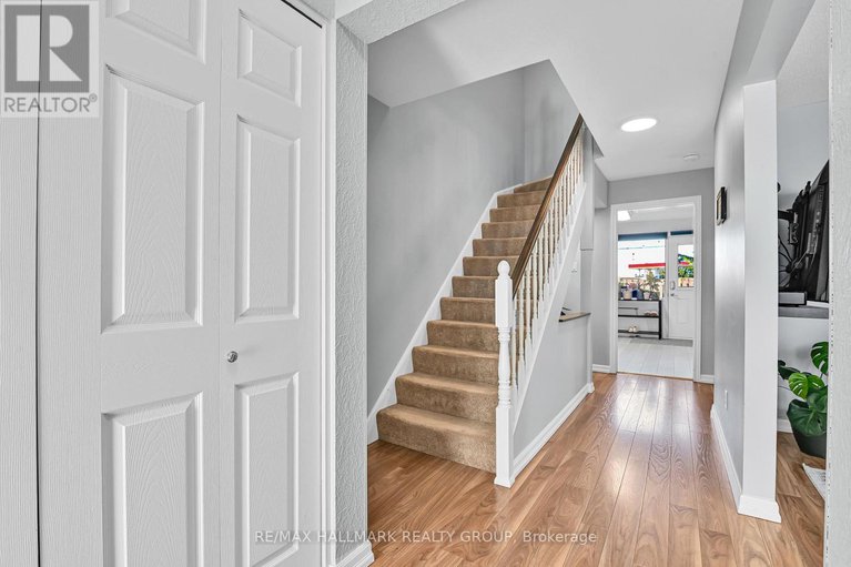 28944785/53-21-midland-crescent/arlington-woods/ottawa/ontario/K2H8P6_11