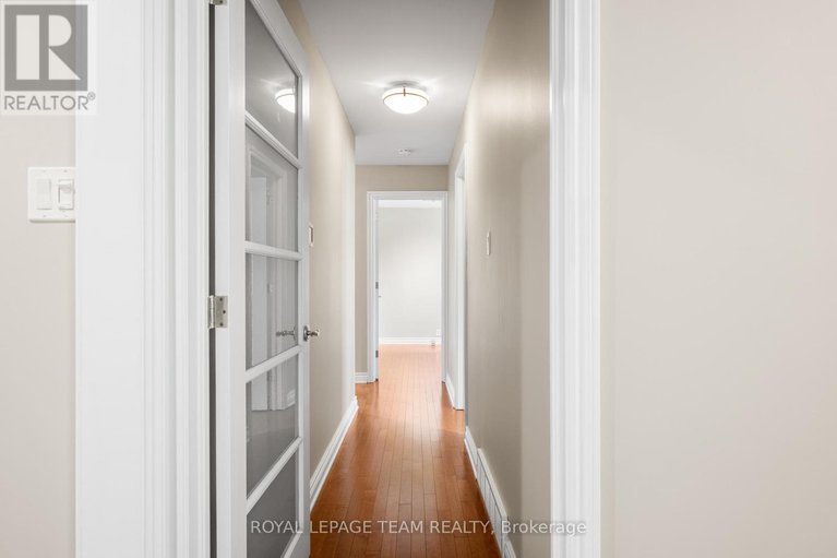 28939974/3-millbrook-crescent/city-viewskylinefisher-heightsparkwood-hills/ottawa/ontario/K2E5B6_23