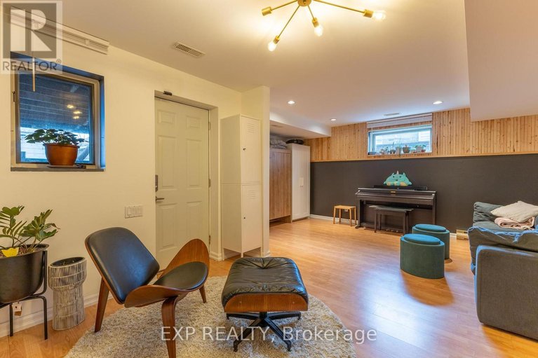 29685310/162-westhaven-crescent/westborohampton-park/ottawa/ontario/K1Z7G3_30