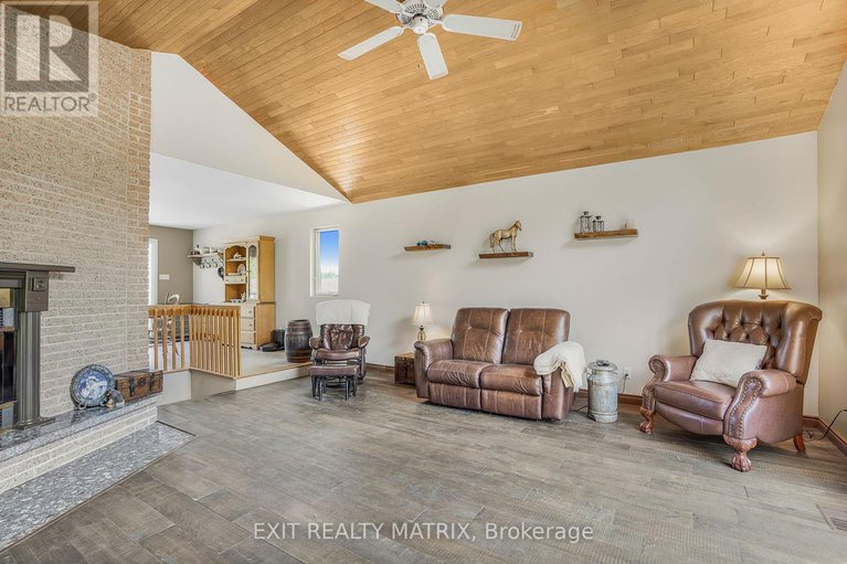 28707413/3245-pattee-road/east-hawkesbury-twp/east-hawkesbury/ontario/K6A2R2_18
