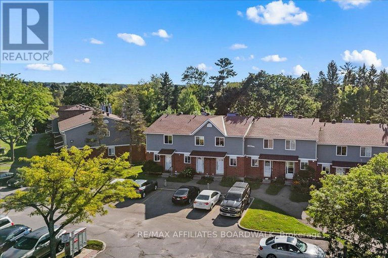 28857204/6482-bilberry-drive/convent-glen-north/ottawa/ontario/K1C4N8_35
