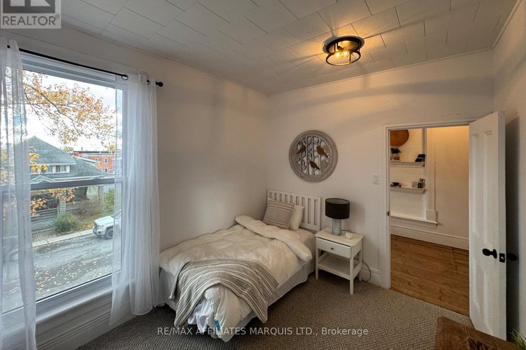 29078821/11-elgin-street-e/alexandria/north-glengarry/ontario/K0C1A0_39