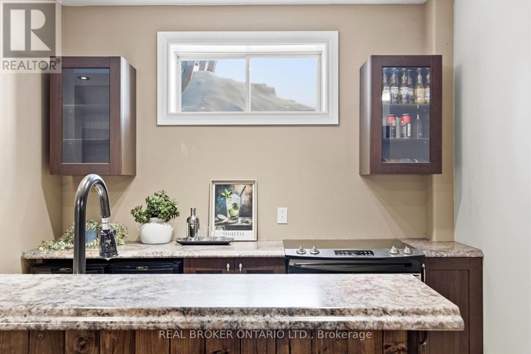 29595162/933-craig-road/north-grenville-twp-kemptville-south/north-grenville/ontario/K0G1S0_33