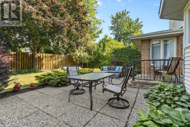 29013379/11-garand-street/urbandale-acres/ottawa/ontario/K1H8M1_33