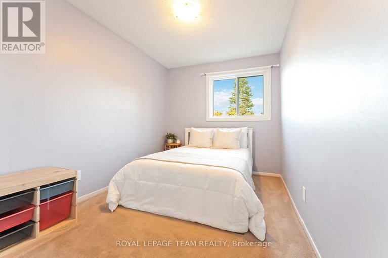 29049675/3-fulham-court/on-the-green/ottawa/ontario/K2J2L6_13