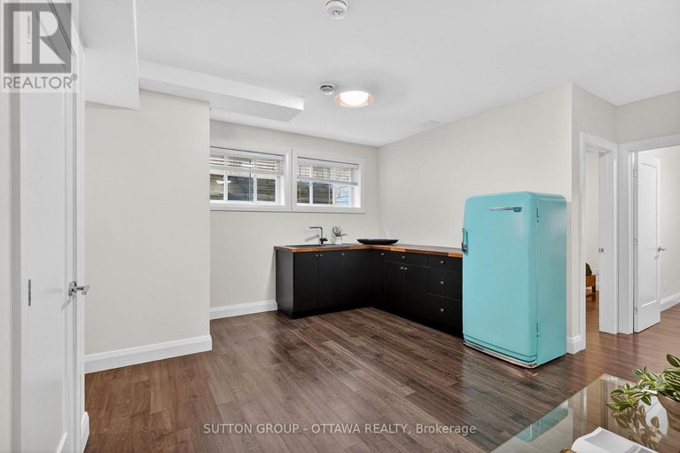 29641673/31-carlotta-avenue/kingsview-park/ottawa/ontario/K1L6S5_21