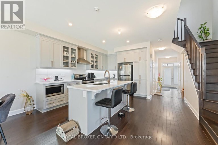 29037863/675-taliesin-crescent/remainder-of-stittsville-area/ottawa/ontario/K2S2W5_17