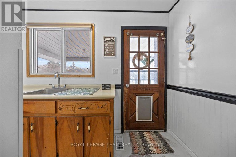 29101307/9161-county-rd-6-north/augusta-twp/augusta/ontario/K0G1R0_10