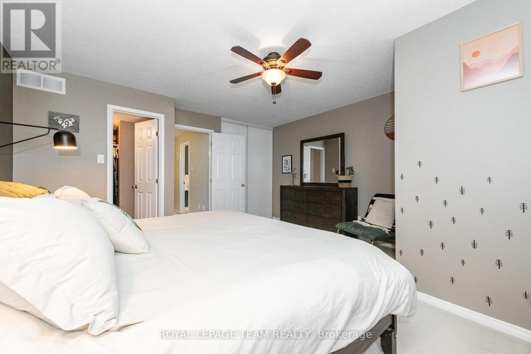 28579289/126-wharhol-private/westcliffe-estates/ottawa/ontario/K2H1G6_31