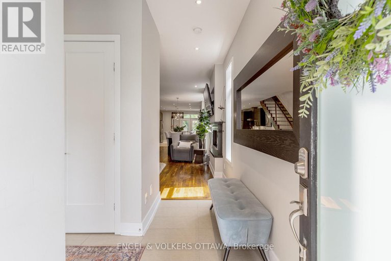 28447274/82-pretoria-avenue/glebe/ottawa/ontario/K1S1W9_3