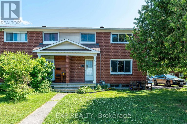 28575095/829-borthwick-avenue/castle-heightsrideau-high/ottawa/ontario/K1K2M7_1