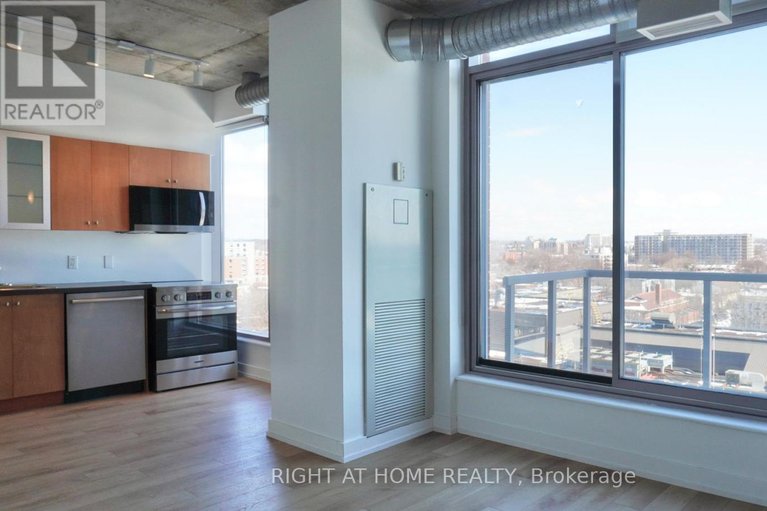 29501976/904-383-cumberland-street/lower-townbyward-market/ottawa/ontario/K1N1J7_6