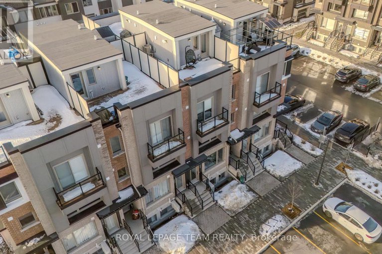 29240133/625-makwa-private/cfb-rockcliffe-and-area/ottawa/ontario/K1K5A4_18