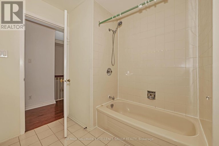 29093671/67-710-coronation-avenue/riverview-park/ottawa/ontario/K1G4G7_30