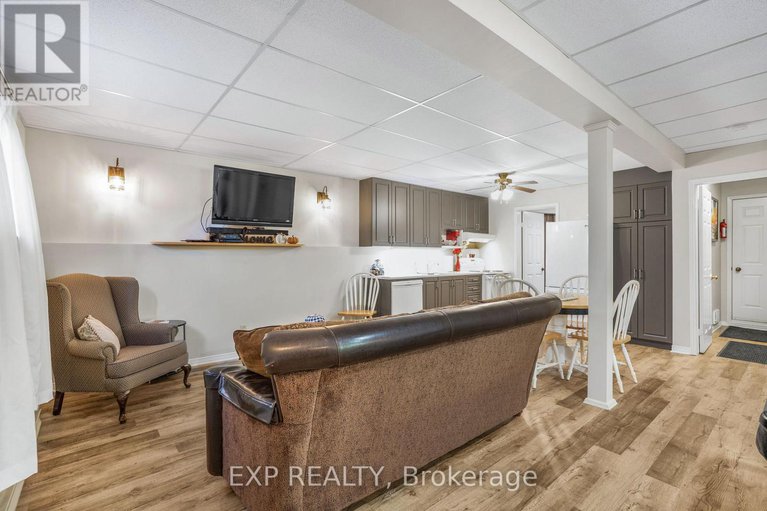 29094495/1887-canaan-road/clarencerockland-twp/clarence-rockland/ontario/K4K1K9_20