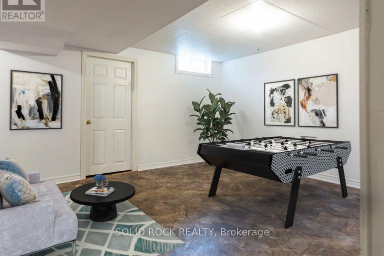 28593737/11-royal-field-crescent/longfields/ottawa/ontario/K2J4G1_31