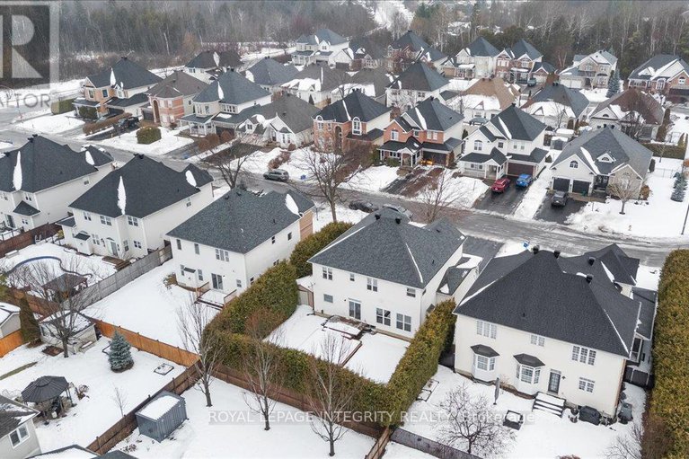 29259363/32-eliza-crescent/stittsville-south/ottawa/ontario/K2S2A3_39