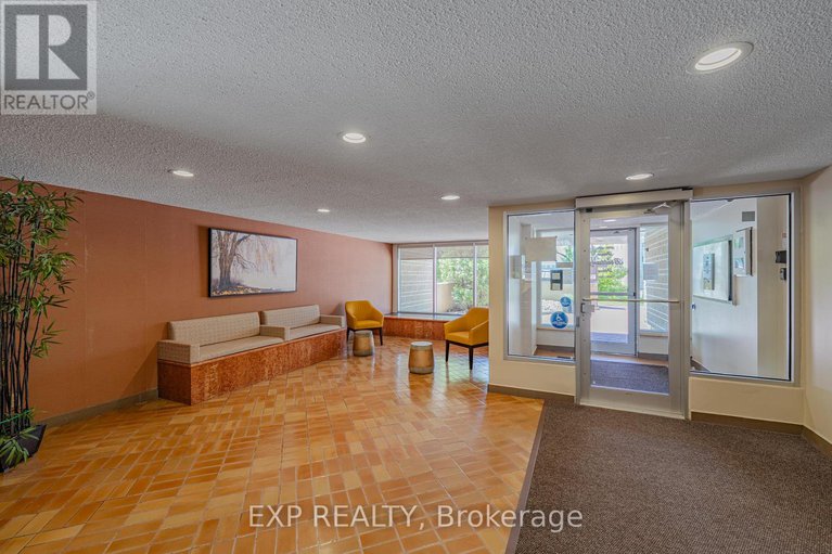 29241569/1111-555-brittany-drive/viscount-alexander-park/ottawa/ontario/K1K4C5_24