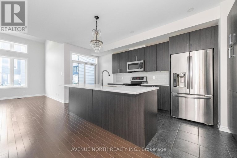 29241567/1024-kijik-crescent/blossom-parkkemp-parkfindlay-creek/ottawa/ontario/K1X0G9_16