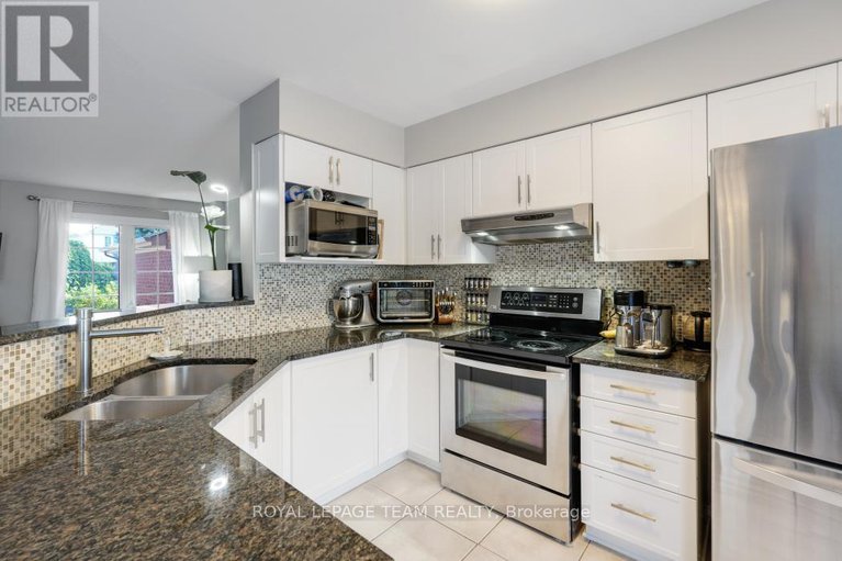 28921399/13-grammercy-parkway/central-park/ottawa/ontario/K2C4C7_13