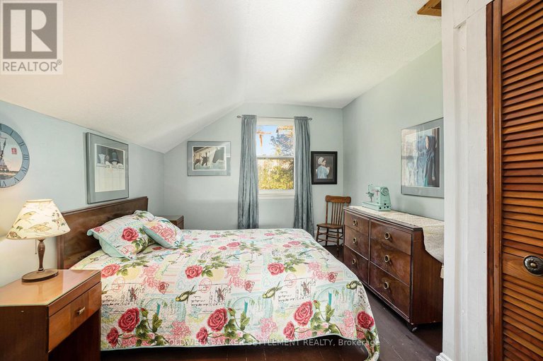 28303793/2296-south-lavant-road/lanark-highlands-dalhousie-twp/lanark-highlands/ontario/K0G1K0_25