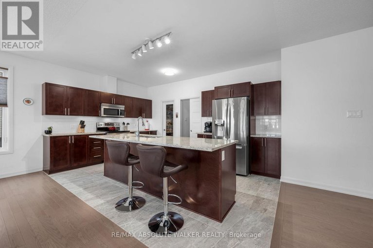 29450654/1013-diamond-street/clarencerockland-twp/clarence-rockland/ontario/K4K0H7_11