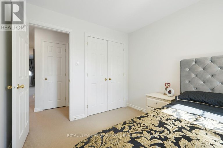 28739050/4271-kelly-farm-drive/blossom-parkkemp-parkfindlay-creek/ottawa/ontario/K1T0A6_26