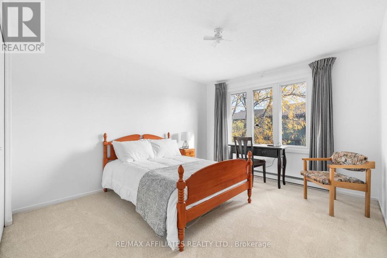 29083551/12-selye-crescent/beaverbrook/ottawa/ontario/K2K1C9_33