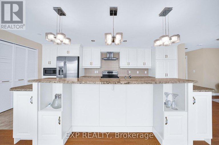 29597274/1103-90-george-street/lower-townbyward-market/ottawa/ontario/K1N0A8_7