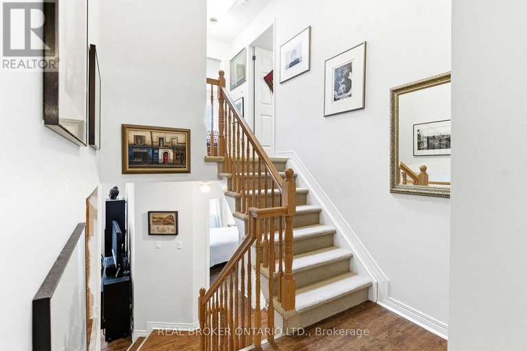 29255403/851-rob-roy-avenue/queensway-terrace-north/ottawa/ontario/K2B8S6_10