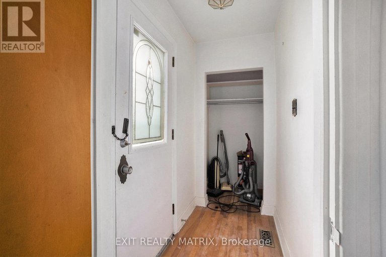 29033123/404-maria-goretti-circle/vanier/ottawa/ontario/K1L6S4_3