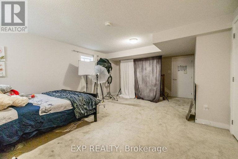 28461423/307-canadensis-lane/half-moon-bay/ottawa/ontario/K2J6X8_19