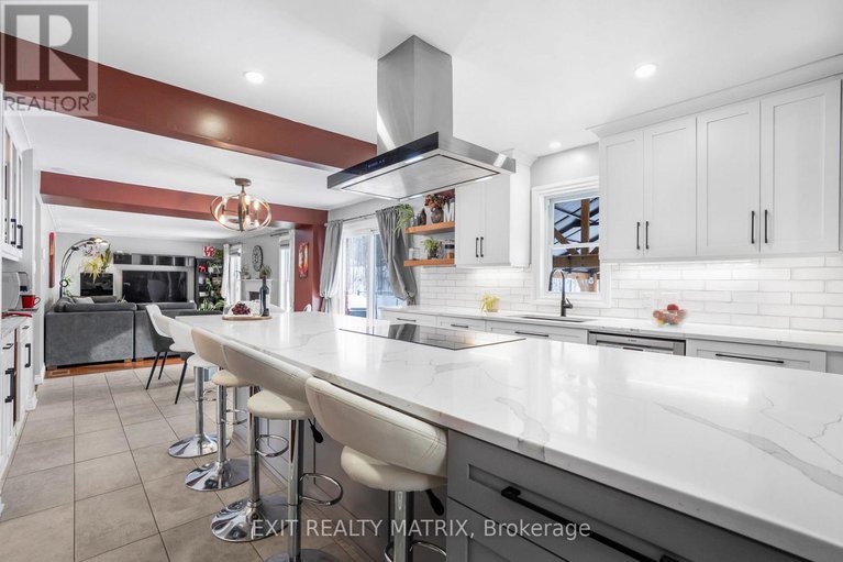 29302763/1322-du-gouverneur-drive/cumberland-ridge/ottawa/ontario/K4C1E2_8